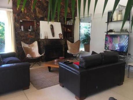 Casas En Playa Mansa: Anc382c