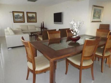 Apartamentos En Playa Brava: Anc892a