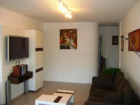 Apartamentos En Península: And2230a