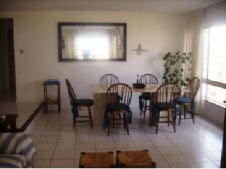 Apartamentos En Playa Brava: And330a