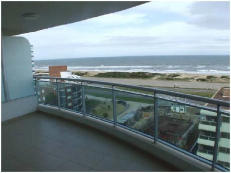 Apartamentos En Playa Brava: And3880a