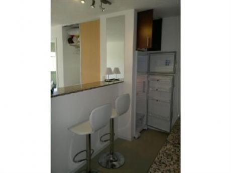 Apartamentos En Playa Mansa: And688a