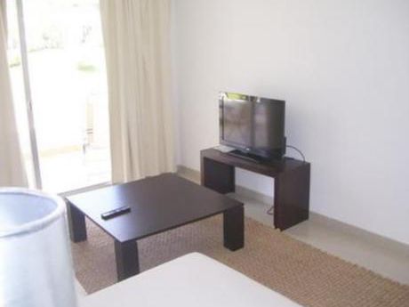Apartamentos En Rincón Del Indio: Bla1167a
