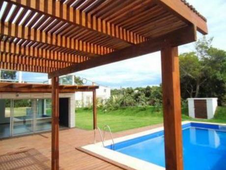 Casas En Rincón Del Indio: Bla1436c