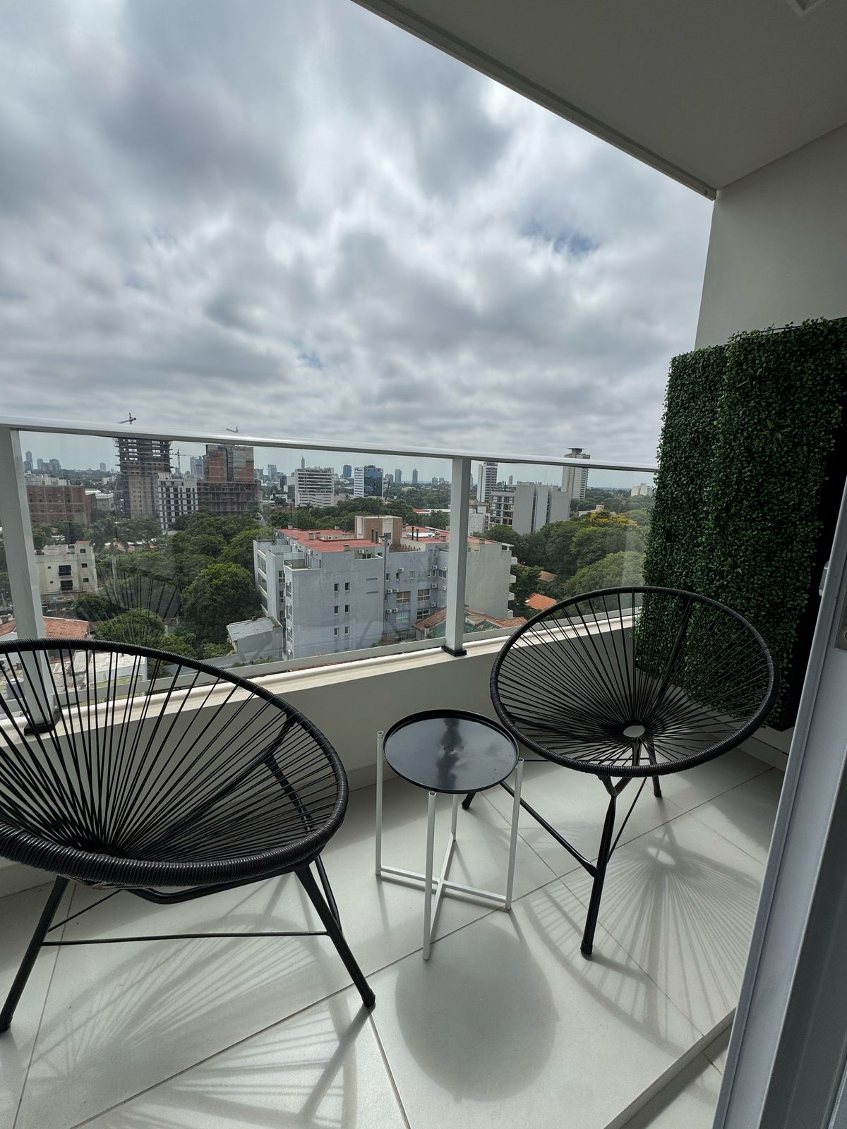 EN VENTA DEPARTAMENTO A ESTRENAR, ZONA VILLA MORRA. EDIFICIO FIRST LIVING — foto 2