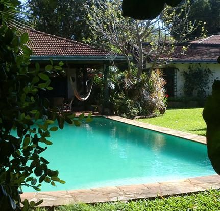 Vendo Lujosa Residencia 1568 M2 En El Corazon De Villa Morra