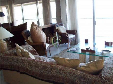 Apartamentos En Península: Cpt3a