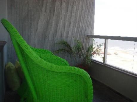Apartamentos En Playa Brava: Cro1562a