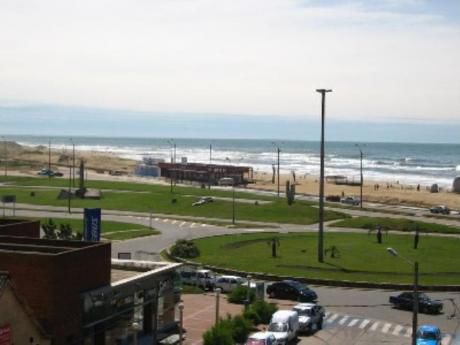 Apartamentos En Península: Cro4a