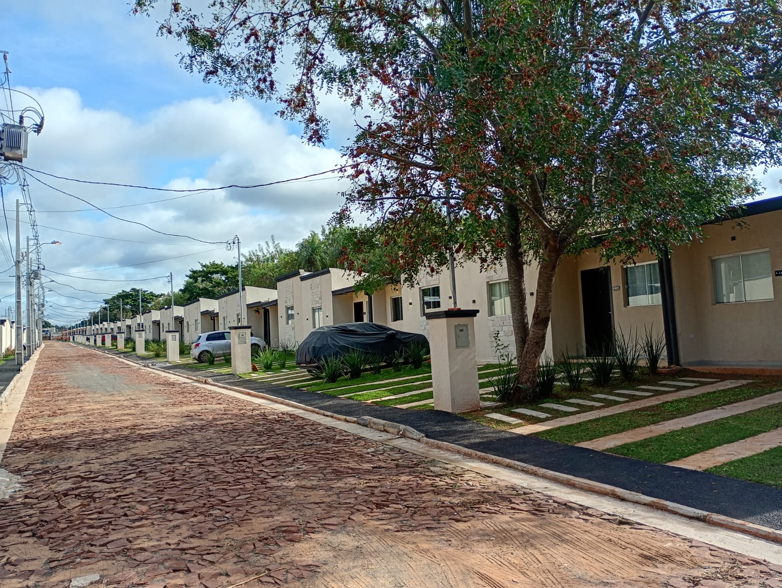 ALQUILO CHALET EN CONDOMINIO LUQUE — foto 3
