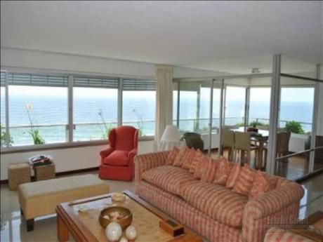 Apartamentos En Playa Brava: Blt572a
