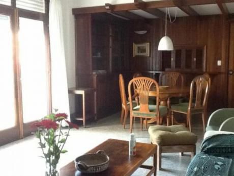 Apartamentos En Península: Gll1020a