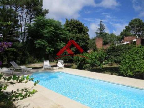 Casas En Punta Ballena: Gll1035c