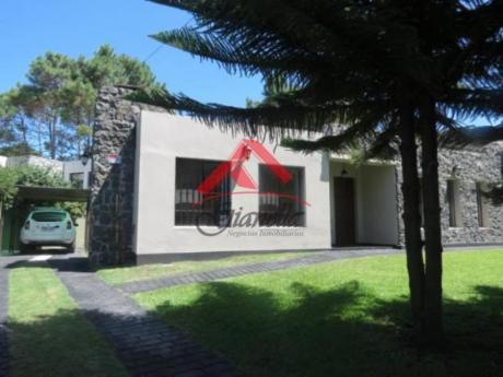 Casas En Pinares: Gll1065c