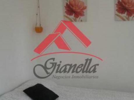 Apartamentos En Península: Gll1225a