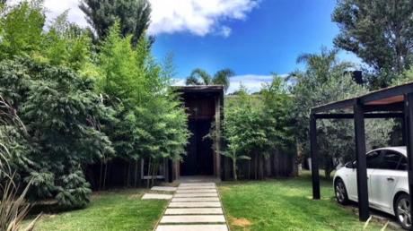 Casas En Punta Del Este: Idg218c