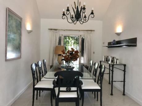 Casas En Playa Brava: Idg245c