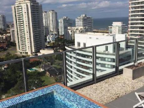 Apartamentos En Playa Brava: Idg264a