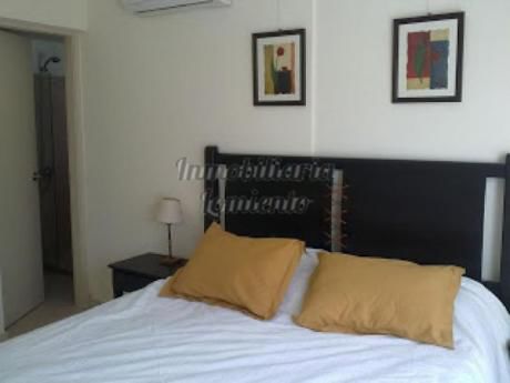 Apartamentos En Playa Mansa: Lmt196a