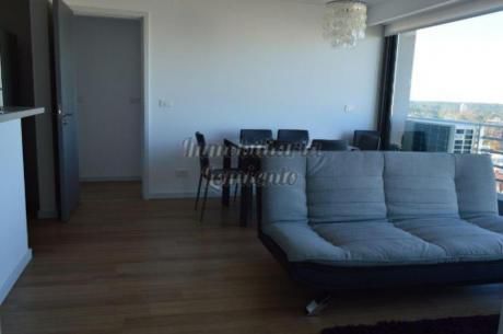 Apartamentos En Playa Mansa: Lmt313a