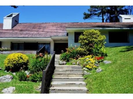 Casas En Cantegril: Sgt2010c