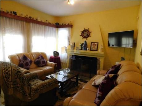 Casas En Pinares: Jyr1104c