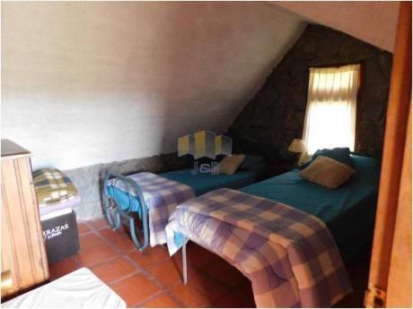 Casas En Balneario Buenos Aires: Jyr980c