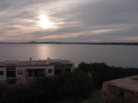 Apartamentos En Punta Ballena: Jdp1094a