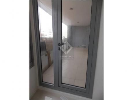 Apartamentos En Playa Brava: Jdp1722a