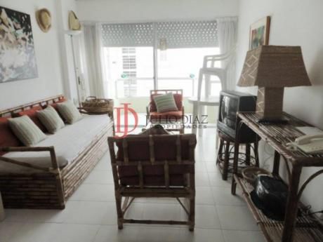 Apartamentos En Playa Brava: Jdi2987a