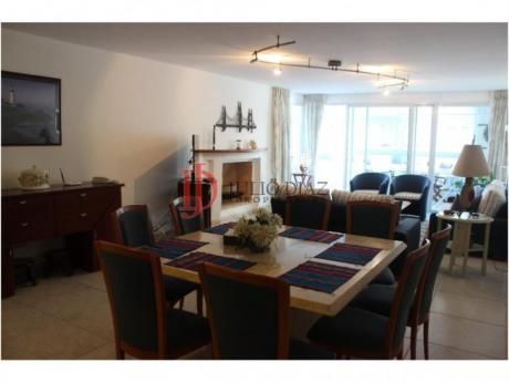 Apartamentos En Playa Brava: Jdi5638a