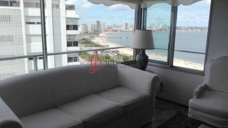 Apartamentos En Playa Mansa: Jdi6445a