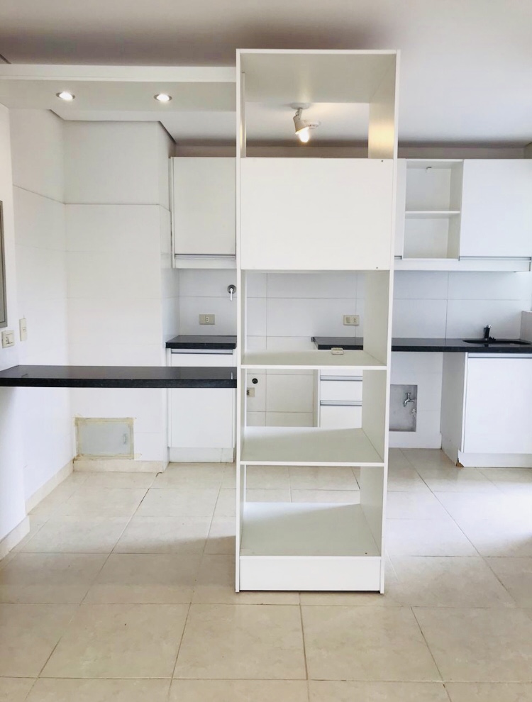 En alquíler departamento sin muebles zona Mburucuyá — foto 2