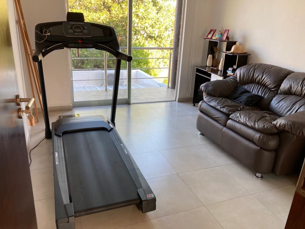 AQUA VILLAGE, EN VENTA RESIDENCIA DE 3 DORMITORIOS CON VISTA AL LAGO. — foto 2