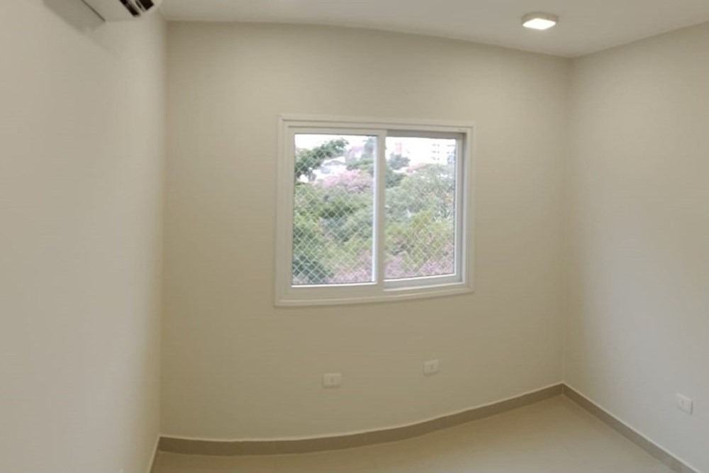 Alquilo Dpto. Moderno en Villa Morra, Asunción. — foto 2