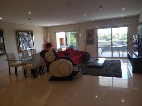Hermoso Departamento Amoblado De 198 Mts2