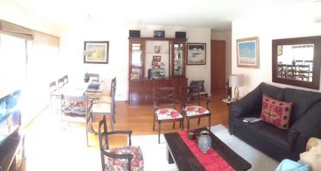 Apartamento En Alamos De Carrasco. Sobre Av. Bolivia.