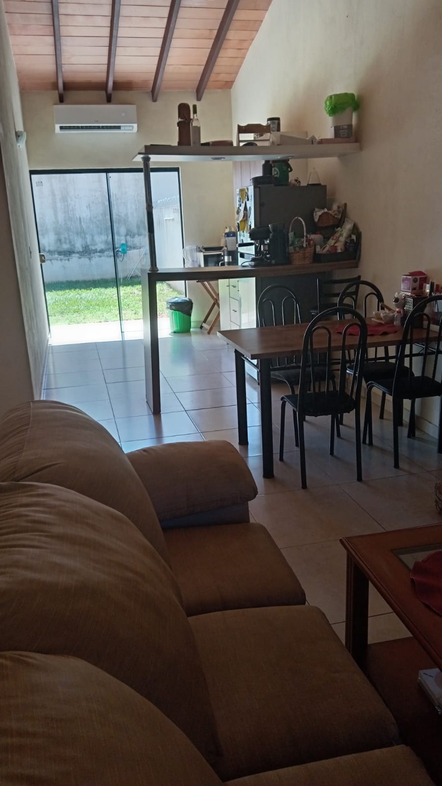 CASA CON PATIO TIPO CHALET EN ALQUILER – FERNANDO DE LA MORA ZONA SUR. — foto 3
