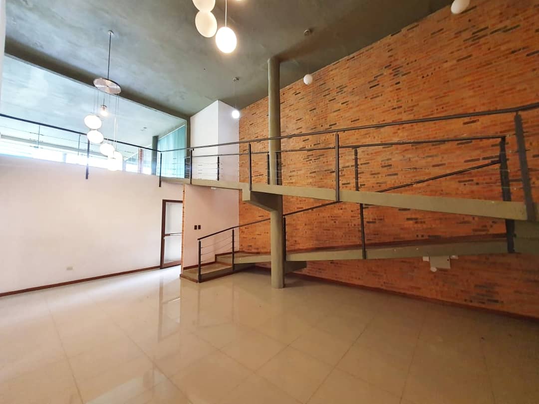 En condominio Moderna  Casa Zona Col. del Sol — Foto 2