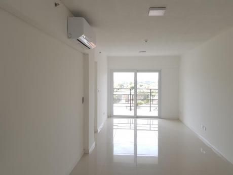 Casa Para Ofic. En Alquiler