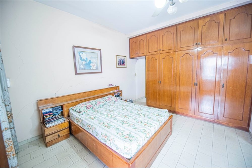 CASA EN VENTA DE 6 SUITES - OBRERO — foto 2