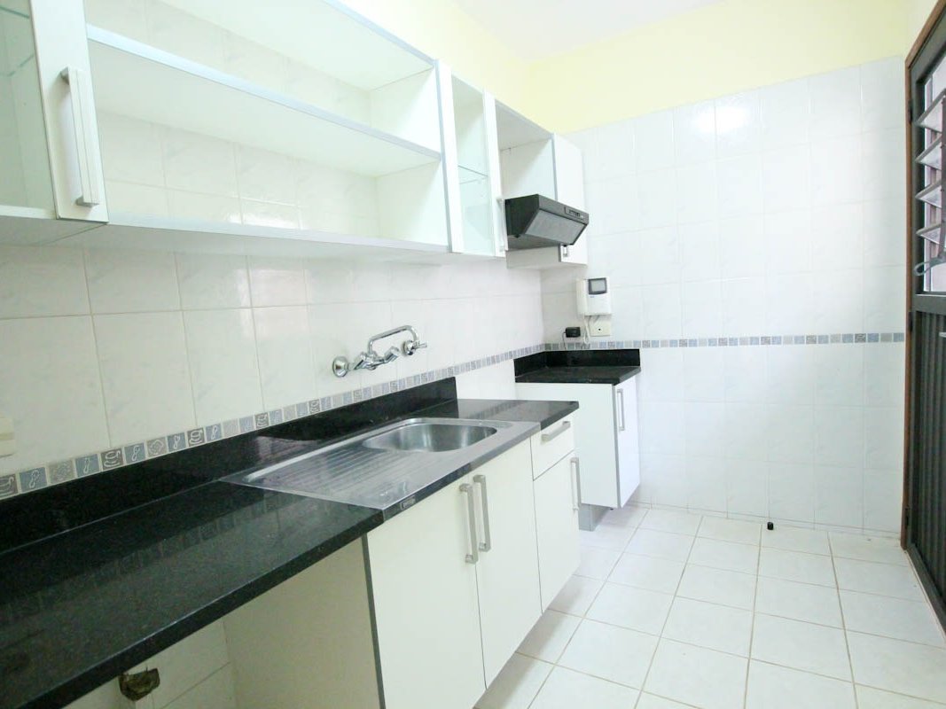 ALQUILO DUPLEX 3 DORMITORIOS EN YCUA SATI — foto 2