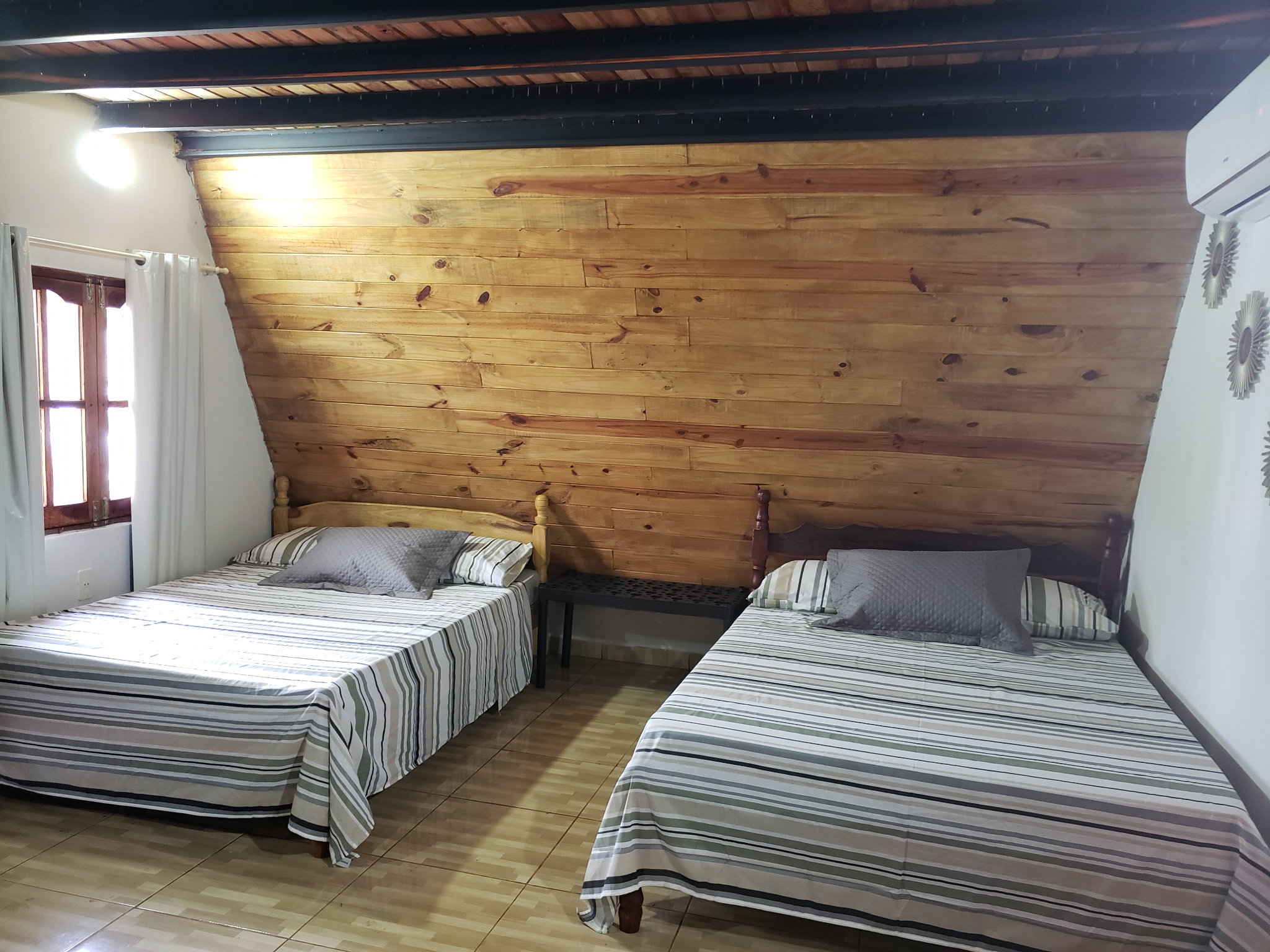 Vendo 3 Cabañas Totalmente Amobladas En Encarnacion — foto 2