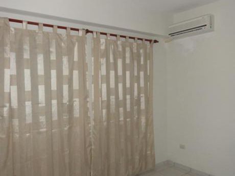 Departamento En Alquiler 3 Dormitorios Av.banzer