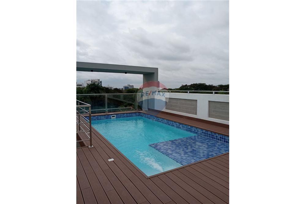 Alquilo lujoso departamento zona Goethe Schule — foto 3