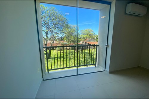 Alquiler Departamento en Luque, Insignia Terra I — foto 2