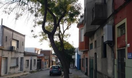 Casa En Pocitos, Calle Tranquila