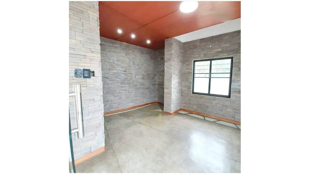 *Residencia en venta en Barrio Las Lomas* — foto 2