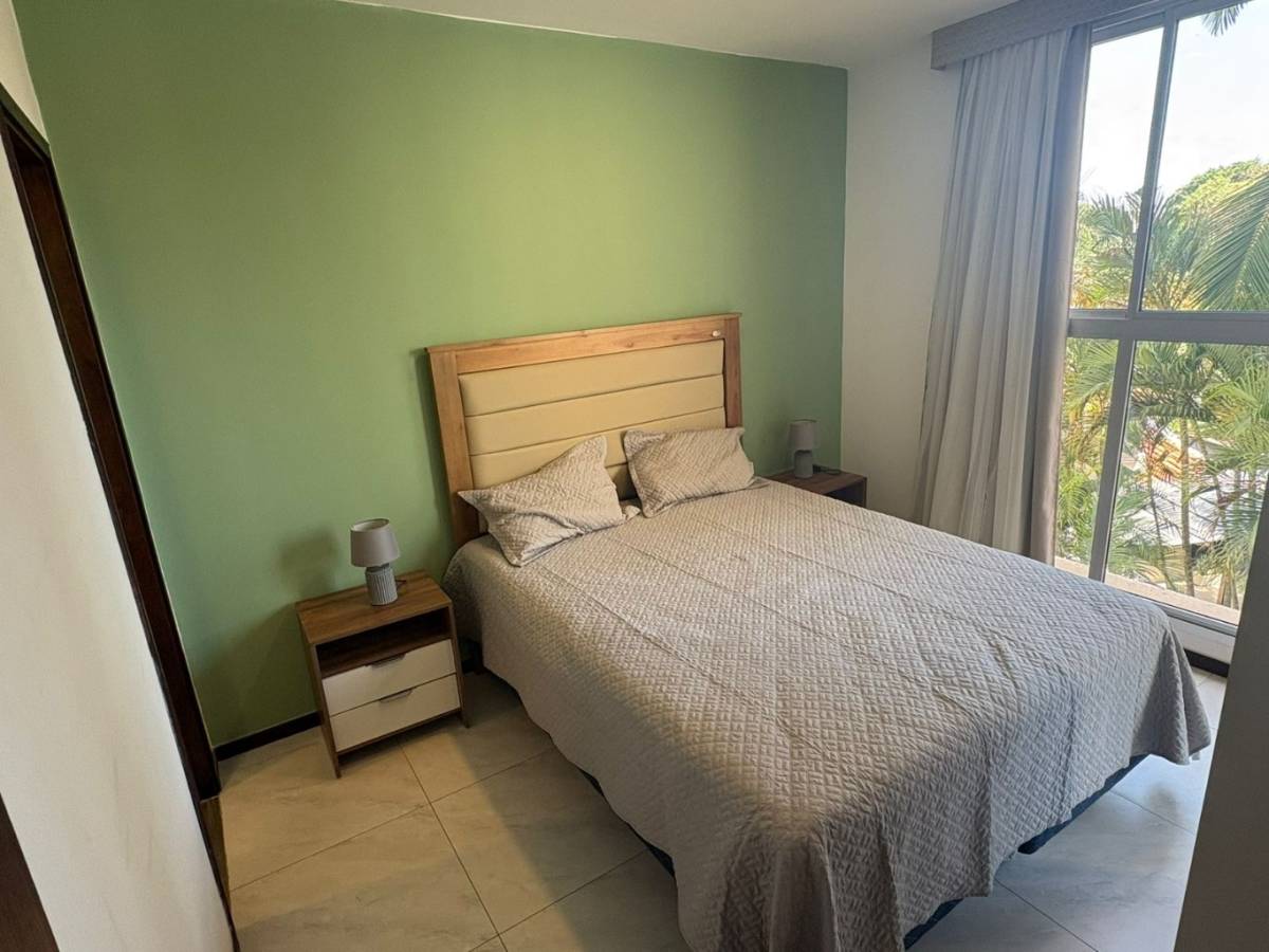 EN ALQUILER DEPARTAMENTO AMOBLADO EN LOS LAURELES — foto 2