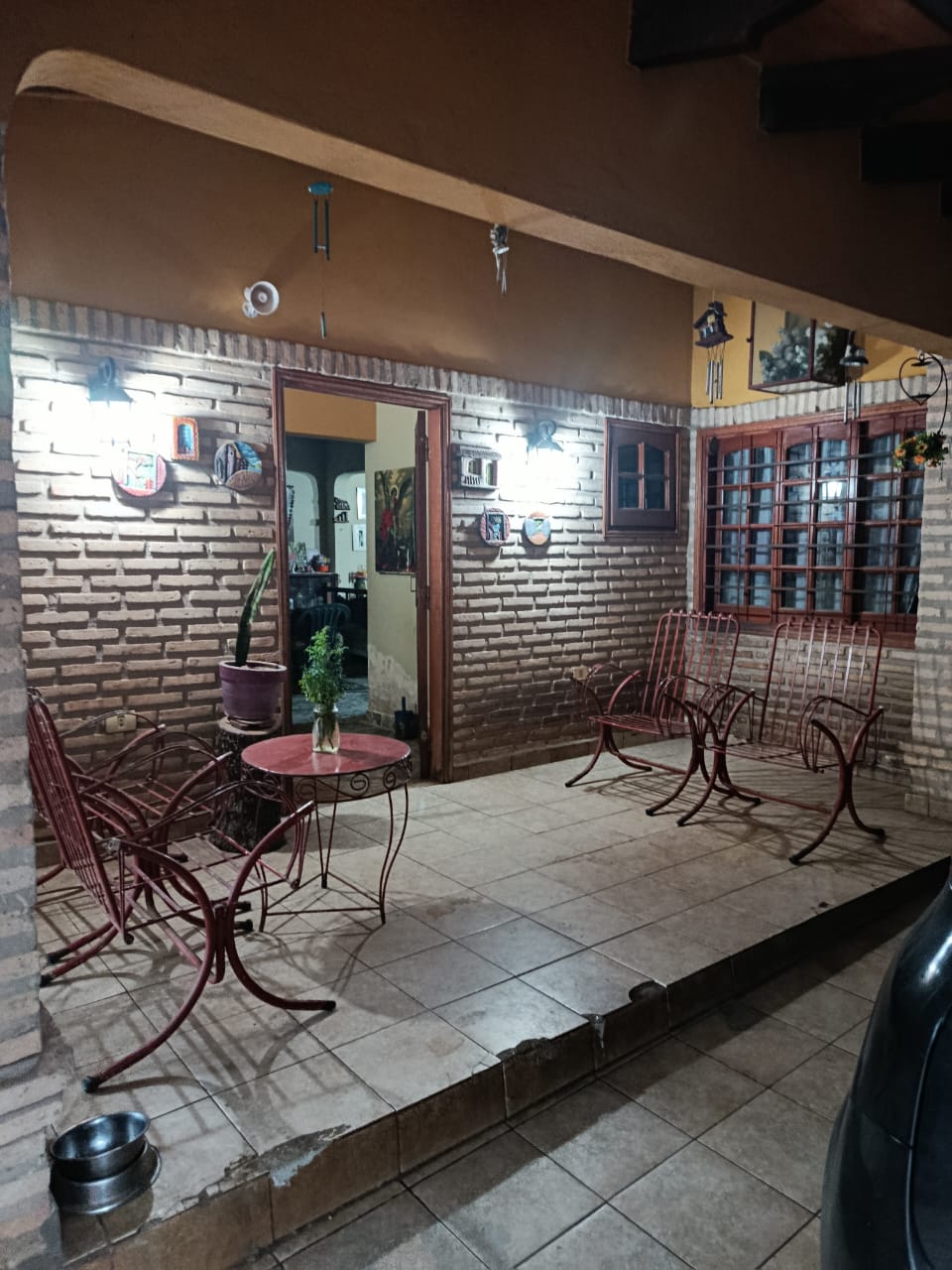 EN VENTA CASA EN ÑEMBY BARRIO VILLA DEL SUR — foto 2